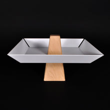 Intersecting Objects | Ansel Maple & White